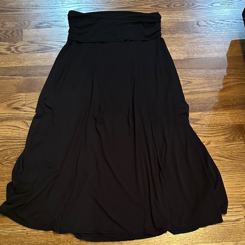 Max Studio Elegant Black Apparel